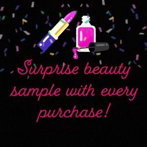Surprise Item w/ Every Purchase 💕💋💄💅🌷